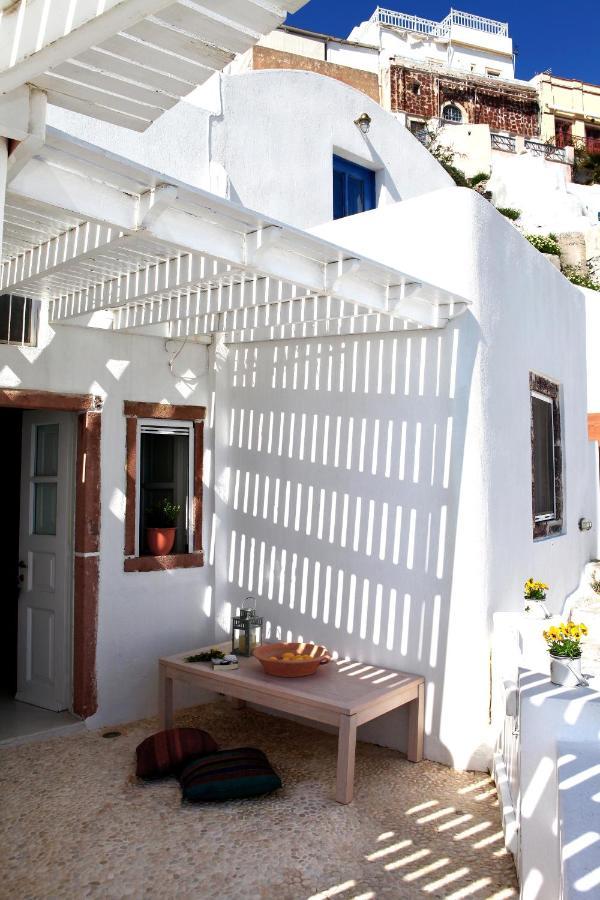 Menias Cave House Apartman Ía Szoba fotó